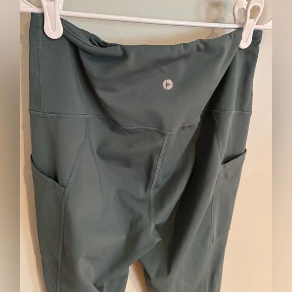 90 Degree Dark Green High-Waisted Leggings With Pockets- Size M - Picture 5 of 5